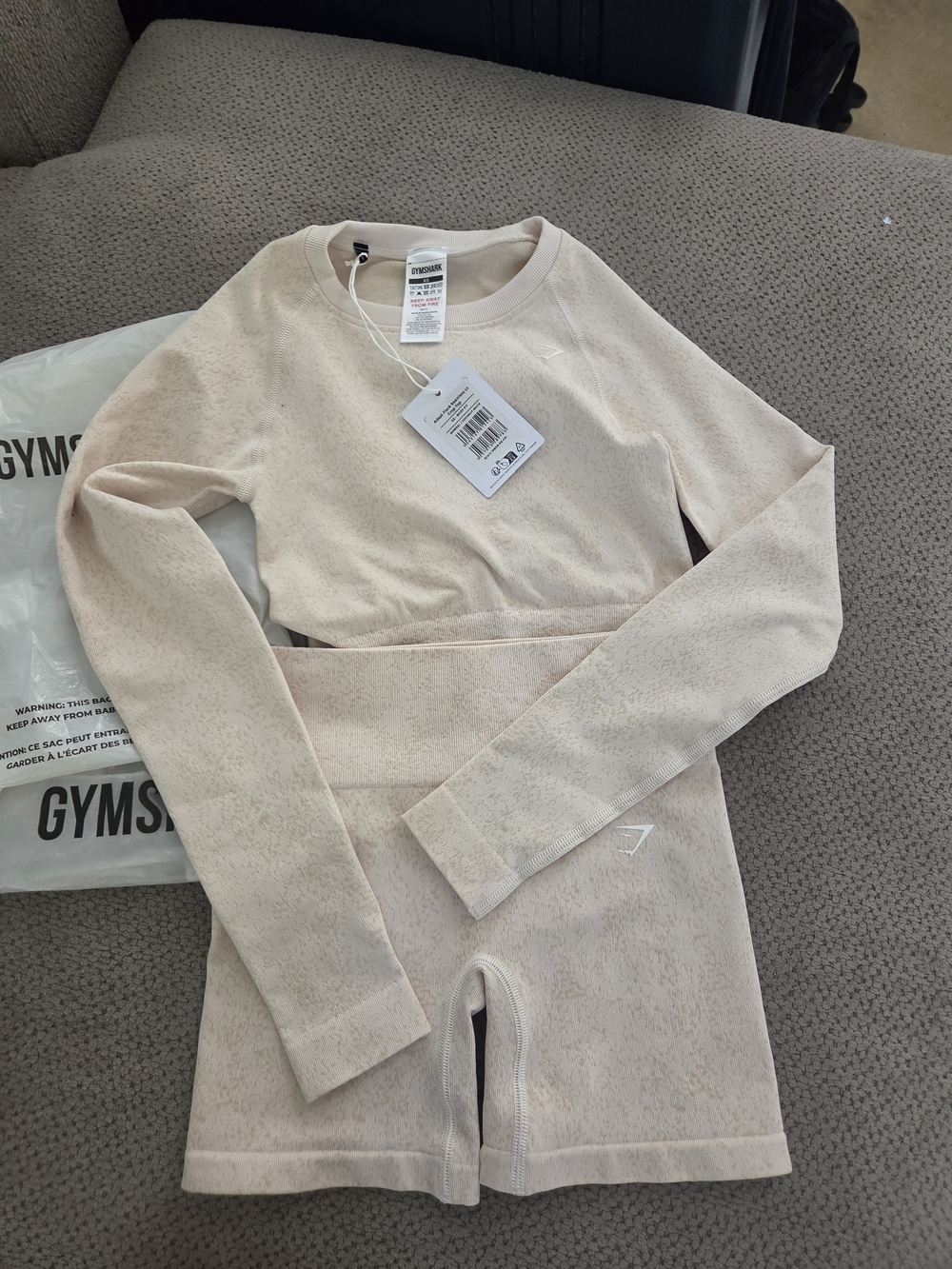 Gymshark Pale Blush Long Sleeve Crop Top XS & High-Waist Sm Shorts Set